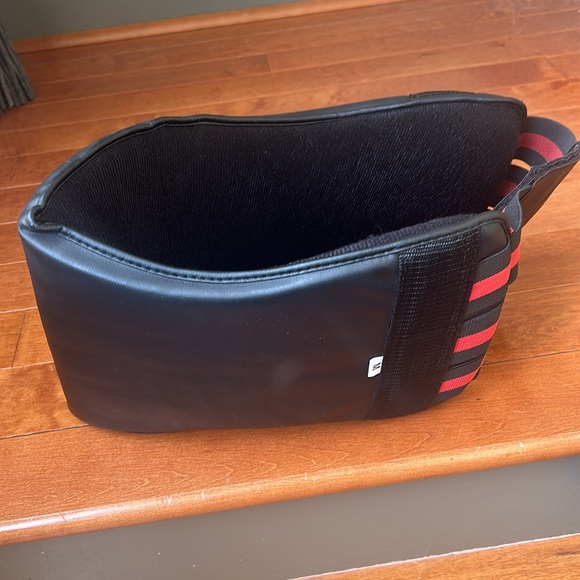 Revgear Set...16oz Boxing Gloves, Belt & Boots - Picture 8 of 8